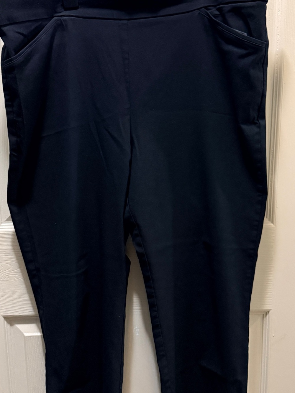 Classic Black Women's Trousers - Versatile Pull-On Pants